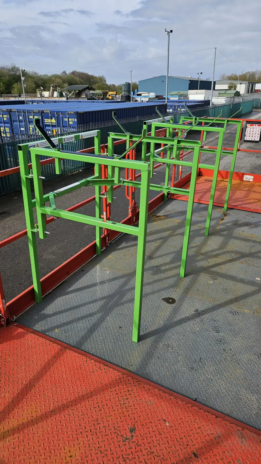 Click Here To Enlarge This Photo Of Heavy Duty Pipe Rack & Cladding Stand