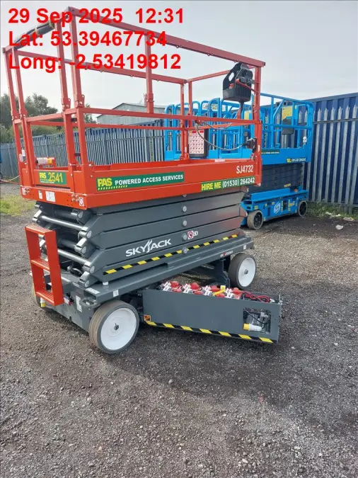 Click Here To Enlarge This Photo Of 2024 Skyjack 4732 Electric Slab Scissor LIft