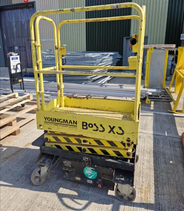 Click Here To Enlarge This Photo Of 2018 Boss X3 Push Around Scissor Lift