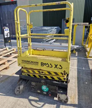 2018 Boss X3 Push Around Scissor Lift
